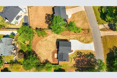 4084 Dollar Circle, Suwanee, GA 30024 - Photo 5
