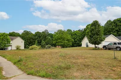 3404 Silver Wood Walk, Gainesville, GA 30507 - Photo 5