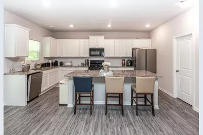 317 Pinewood Drive, Woodstock, GA 30189 - Photo 3