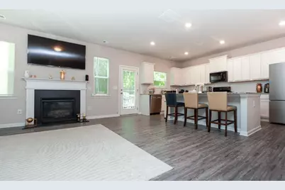 317 Pinewood Drive, Woodstock, GA 30189 - Photo 5