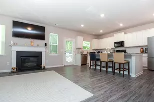 317 Pinewood Dr, Woodstock, GA 30189 - Photo 5