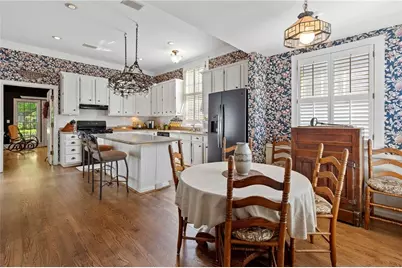 1019 College Avenue NW, Conyers, GA 30012 - Photo 9