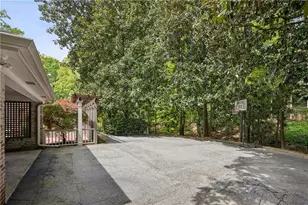 1209 Paces Forest Dr NW, Atlanta, GA 30327 - Photo 57