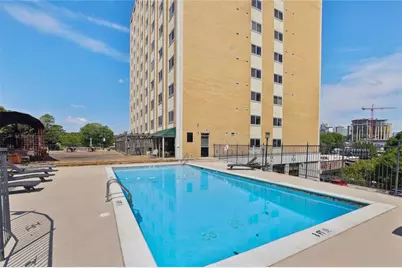 2285 Peachtree Road NE #404, Atlanta, GA 30309 - Photo 11