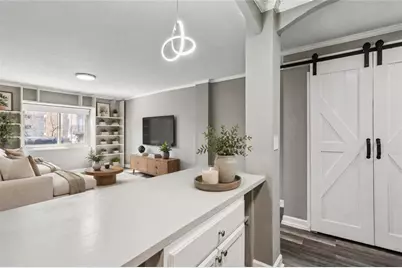 2285 Peachtree Road NE #404, Atlanta, GA 30309 - Photo 3
