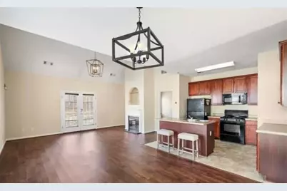2162 Capella Circle SW, Atlanta, GA 30331 - Photo 3