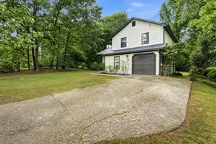 1001 Forest Park Ln, Suwanee, GA 30024 - Photo 31