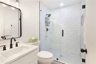 403 Tuxworth Cir, Decatur, GA 30033 - Photo 15