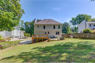 6564 Parkside Way, Tucker, GA 30084 - Photo 5