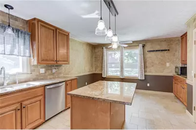 6564 Parkside Way, Tucker, GA 30084 - Photo 13