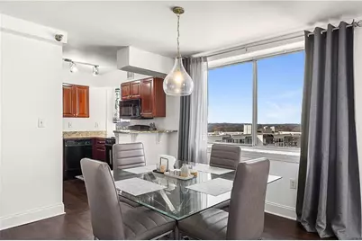 2479 Peachtree Road NE #1716, Atlanta, GA 30305 - Photo 19