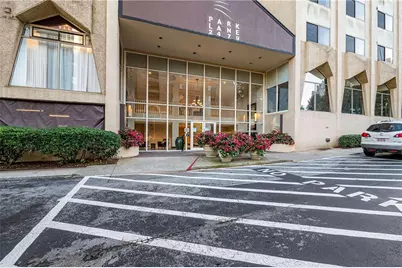 2479 Peachtree Road NE #1716, Atlanta, GA 30305 - Photo 7