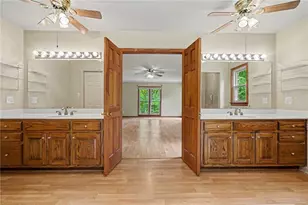 3135 Heritage Crossing Dr, Buford, GA 30519 - Photo 15