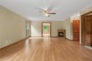 3135 Heritage Crossing Dr, Buford, GA 30519 - Photo 5
