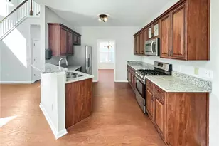 2562 Fairlawn Downs NW, Kennesaw, GA 30144 - Photo 9