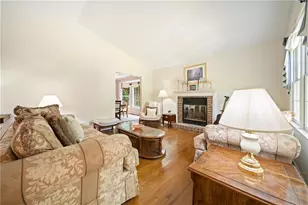 11675 Highland Colony Dr, Roswell, GA 30075 - Photo 5