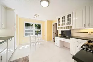 11675 Highland Colony Dr, Roswell, GA 30075 - Photo 7