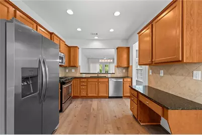 6233 Greenstone Circle, Hoschton, GA 30548 - Photo 11