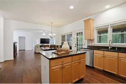 2690 Stonehill Way, Cumming, GA 30041 - Photo 21