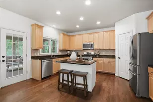 2690 Stonehill Way, Cumming, GA 30041 - Photo 25