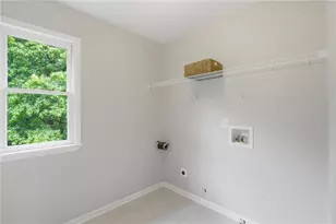 2690 Stonehill Way, Cumming, GA 30041 - Photo 45