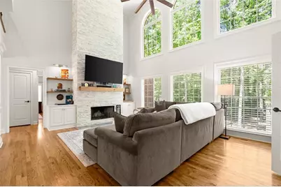4255 Laurel Grove Trace, Suwanee, GA 30024 - Photo 13