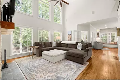 4255 Laurel Grove Trace, Suwanee, GA 30024 - Photo 11