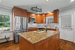 5618 Sherrell Dr, Atlanta, GA 30342 - Photo 11