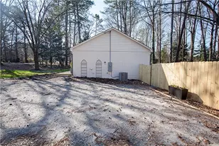 387 Michael Dr, Alpharetta, GA 30009 - Photo 41