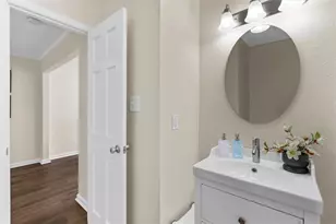 235 Winding River Dr, Sandy Springs, GA 30350 - Photo 31