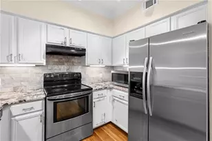 3777 Peachtree Road NE, Atlanta, GA 30319 - Photo 11