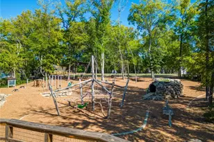 417 Bishop Ln, Woodstock, GA 30188 - Photo 27