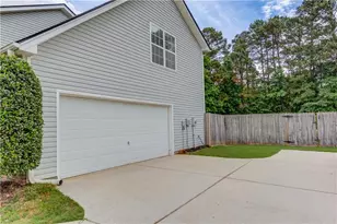 2861 Michelle Lee Dr, Dacula, GA 30019 - Photo 3