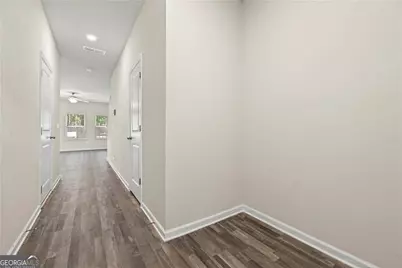 7041 Livia Point, Riverdale, GA 30296 - Photo 5