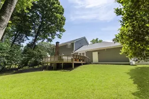 6770 River Springs Ln, Atlanta, GA 30328 - Photo 43