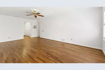 6770 River Springs Lane, Atlanta, GA 30328 - Photo 27