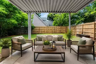 2771 Royal Bluff, Decatur, GA 30030 - Photo 29