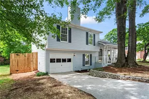 2771 Royal Bluff, Decatur, GA 30030 - Photo 3