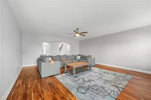 3831 Lake Haven Way, Atlanta, GA 30331 - Photo 9