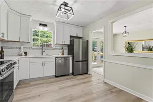 105 Buckhurst Way, Atlanta, GA 30349 - Photo 7