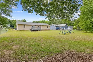 1631 Rose Garden Ln, Loganville, GA 30052 - Photo 17