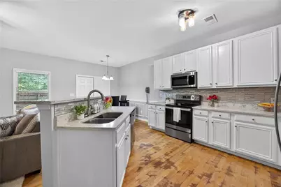 2555 Flat Shoals Road #1304, Atlanta, GA 30349 - Photo 7