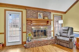 3898 Carriage Ln, Conyers, GA 30094 - Photo 5