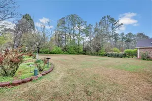 3898 Carriage Ln, Conyers, GA 30094 - Photo 7