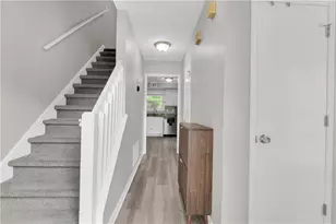 3547 Chinaberry Ln, Snellville, GA 30039 - Photo 7