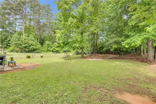3547 Chinaberry Ln, Snellville, GA 30039 - Photo 27