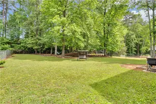 3547 Chinaberry Ln, Snellville, GA 30039 - Photo 25