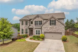3948 Two Bridge Dr, Buford, GA 30518 - Photo 3