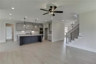 240 Wilbanks St, Buford, GA 30518 - Photo 15