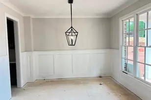 240 Wilbanks St, Buford, GA 30518 - Photo 5